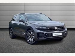 Silicon grey Used 2025 VW Touareg Black Edition SUV | £51,995 (Fair price)