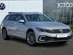 Silver Used 2020 VW Passat Advance Estate | £20,086 (A bit pricey)
