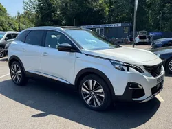 White Used 2019 Peugeot 3008 Premium SUV | £12,995 (Fair price)