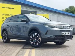 Two coat premium metallic graphic grey New 2025 Vauxhall Grandland X SUV | £28,998 (Good price)