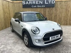 Silver Used 2018 Mini Cooper Hatch Hatchback | £10,795 (Good price)