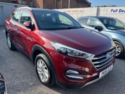 Red Used 2016 Hyundai Tucson SE SUV | £8,490 (A bit pricey)