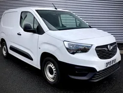 White Used 2019 Vauxhall Combo Edition MPV | £6,000 (Good price)