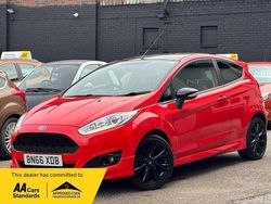 Red Used 2016 Ford Fiesta Zetec Hatchback | £5,699 (Fair price)