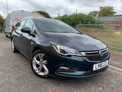 Green Used 2016 Vauxhall Astra SRi Estate | £7,490 (Good price)