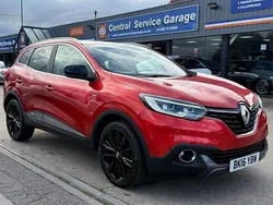 Red Used 2016 Renault Kadjar Signature SUV | £6,995 (Fair price)