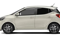 New 2025 Hyundai i10 Advanced Hatchback | £17,618 (Fair price)