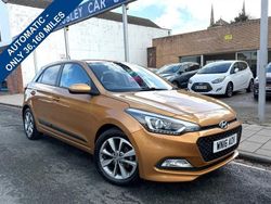 Orange Used 2016 Hyundai i20 Premium Hatchback | £9,195 (Good price)