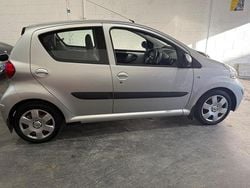 Silver Used 2007 Toyota Aygo Hatchback | £3,995 (Fair price)