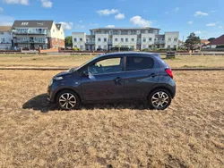 Midnight blue metallic Used 2016 Citroën C1 Flair Hatchback | £7,495 (Expensive)