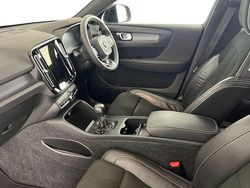 Thunder grey Used 2021 Volvo XC40 R-Design SUV | £20,990 (Fair price)