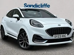 Frozen white (premium paint) Used 2023 Ford Puma Hatchback | £19,127 (A bit pricey)