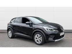 Black Used 2022 Renault Captur Iconic SUV | £12,533 (Fair price)