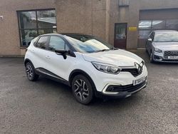 White Used 2018 Renault Captur Iconic SUV | £7,995 (Fair price)