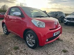 Red Used 2011 Toyota iQ Hatchback | £4,695 (Fair price)