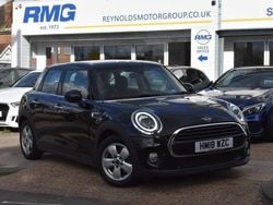 Black Used 2018 Mini Cooper Hatch Hatchback | £8,950 (Good price)