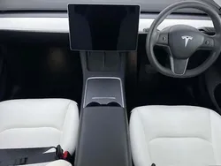 Blue Used 2022 Tesla Model Y Long Range SUV | £23,970 (Super price)