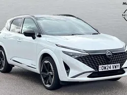 White Used 2024 Nissan Qashqai SUV | £28,055 (Expensive)