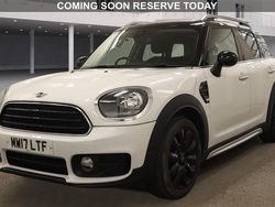 White Used 2017 Mini Cooper Countryman SUV | £10,000 (Expensive)