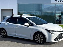White Used 2022 Toyota Corolla Design Hatchback | £15,500 (Fair price)