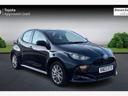Used 2025 Toyota Yaris Hybrid Hatchback | £16,610 (Good price)