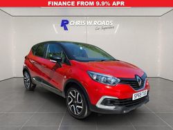 Red Used 2019 Renault Captur Iconic SUV | £9,750 (Fair price)