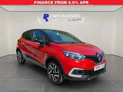 Red Used 2019 Renault Captur Iconic SUV | £9,750 (Fair price)