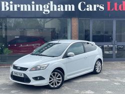 White Used 2010 Ford Focus Zetec Hatchback | £995 (Good price)