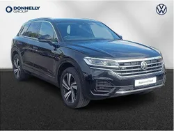 Black Used 2019 VW Touareg R-line SUV | £25,490 (A bit pricey)