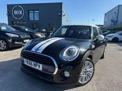 Black Used 2016 Mini Cooper D Hatch Hatchback | £11,450 (A bit pricey)