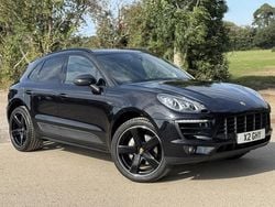 Used 2015 Porsche Macan SUV | £26,495 (Fair price)