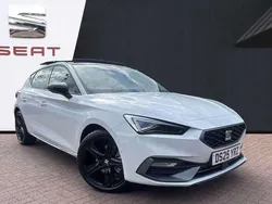 White New 2025 Seat Leon Black Edition Hatchback | £24,000