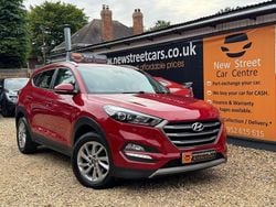 Red Used 2018 Hyundai Tucson SE SUV | £11,484 (Good price)
