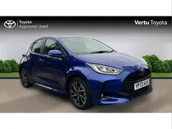 Blue Used 2022 Toyota Yaris Hybrid Design Hatchback | £16,988 (Fair price)