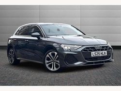 Daytona grey Used 2025 Audi A3 e-tron S-Line Hatchback | £28,400 (Fair price)