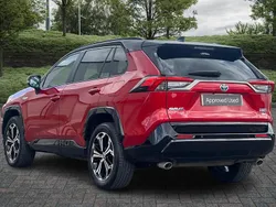 Red/black Used 2022 Toyota RAV4 Hybrid SUV | £33,985 (Expensive)