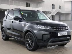 Used 2018 Land Rover Discovery 5 SE SUV | £17,490 (Super price)