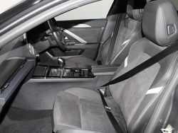 Used 2024 Vauxhall Astra Ultimate Hatchback | £20,995 (Fair price)
