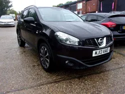 Black Used 2013 Nissan Qashqai 360º SUV | £3,495 (Good price)