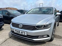 Silver Used 2019 VW Passat GT Sedan | £13,995 (Good price)
