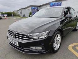 Black Used 2020 VW Passat SE Sedan | £12,995 (Fair price)