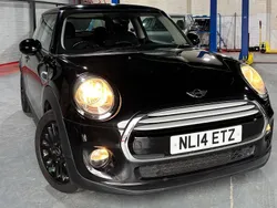 Black Used 2014 Mini Cooper Hatch Hatchback | £6,990 (Fair price)