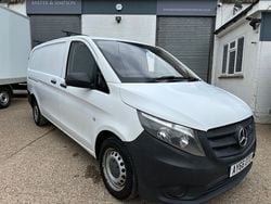 White Used 2016 Mercedes Vito MPV | £8,990 (Good price)