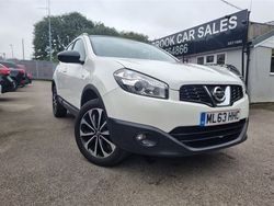 White Used 2013 Nissan Qashqai 360º SUV | £7,995
