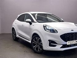 White Used 2022 Ford Puma ST-Line SUV | £14,999 (Fair price)