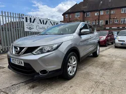 Silver Used 2017 Nissan Qashqai Acenta SUV | £9,395 (Super price)