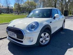 White Used 2018 Mini Cooper Hatch Hatchback | £9,995 (Fair price)