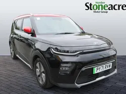 Black Used 2021 Kia Soul EV First Edition SUV | £14,195 (Fair price)