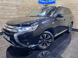 Black Used 2018 Mitsubishi Outlander P-HEV SUV | £8,990 (Fair price)