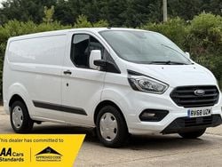 White Used 2018 Ford Transit Custom Trend | £8,890 (Fair price)